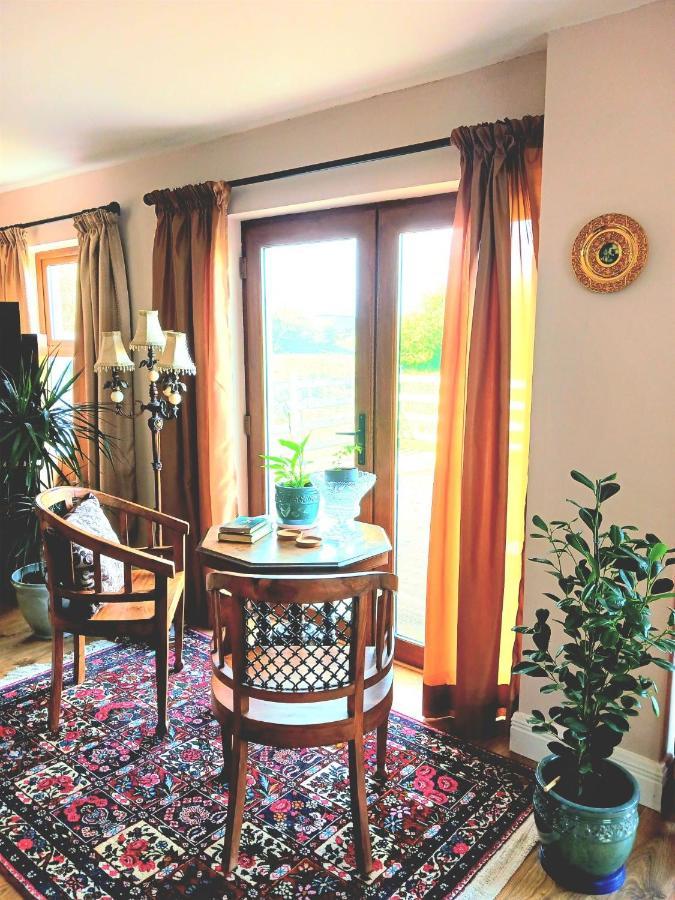Apartamento Rural Retreat Near Knock Ballyhaunis Exterior foto